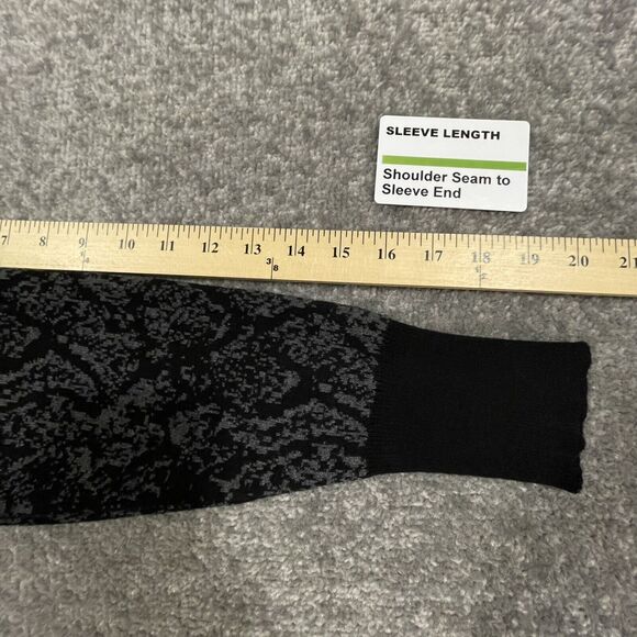 John + Jenn Size S Dylan Hoodie Tunic Sweater Pullover Black Gray Python Print - Picture 8 of 13